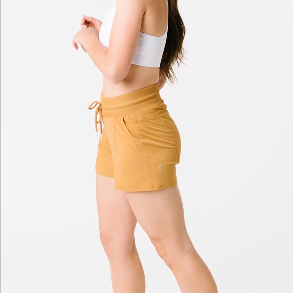 NWT Zyia Canyon Shorts